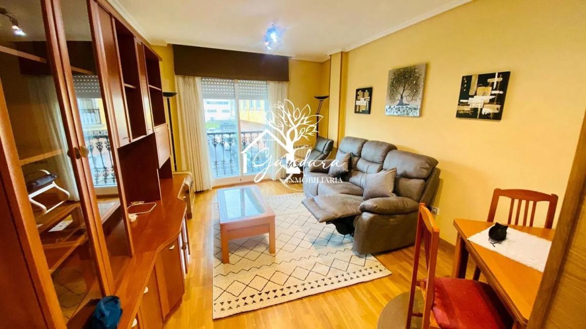 Sale of apartment in Calle Manuel Lugris, Narón
photo 1