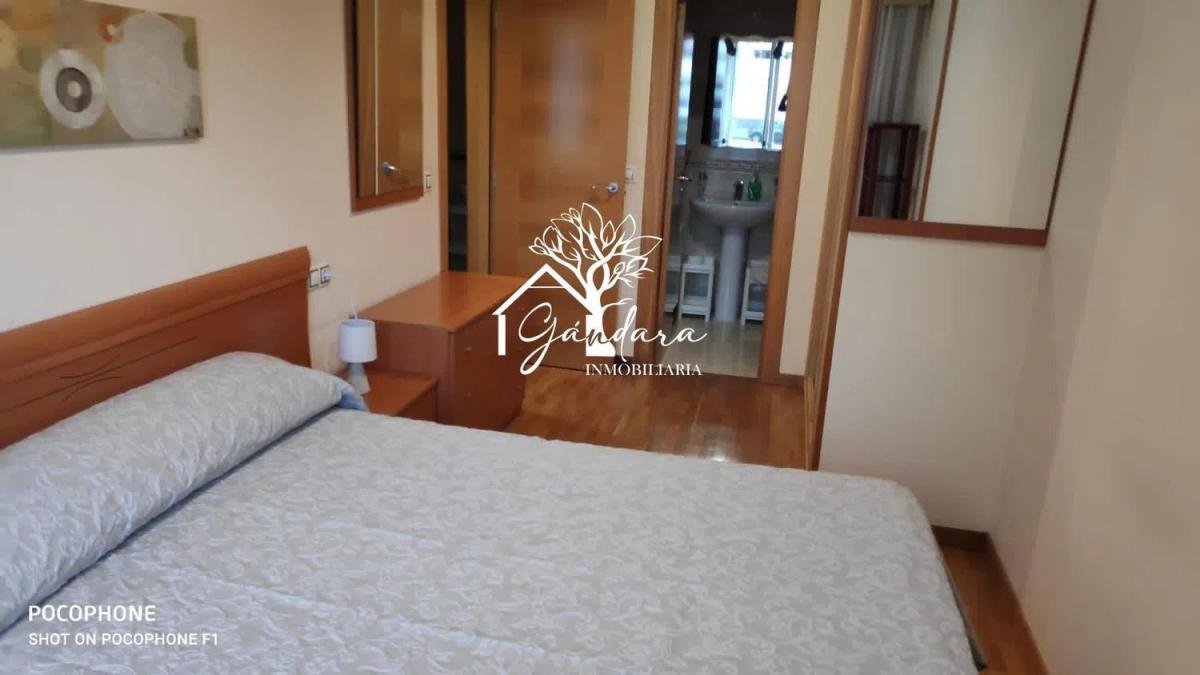 Sale of apartment in Calle Manuel Lugris, Narón
photo 3