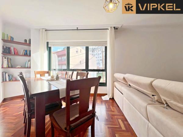 Piso en venta en , Cambre photo 1