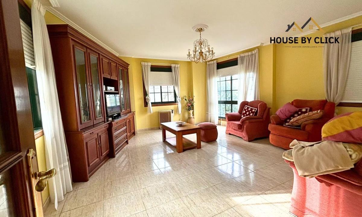 Sale of independent chalet in Lugar Chamin Abaixo, Arteijo
 photo 2