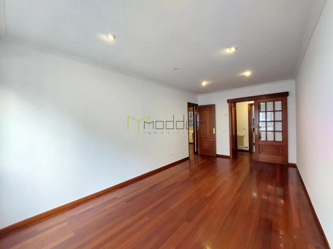 Продажа квартиры на Rueiro, Эймс
photo 1