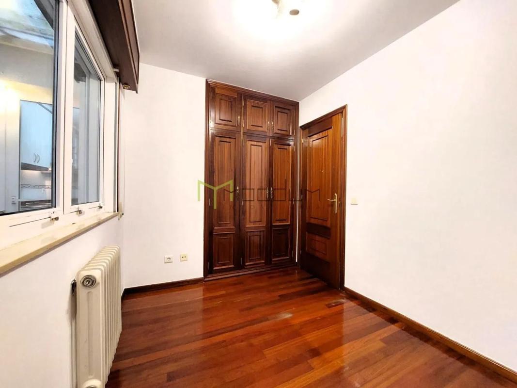Продажа квартиры на Rueiro, Эймс
photo 4