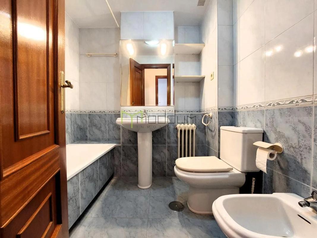 Продажа квартиры на Rueiro, Эймс
photo 5