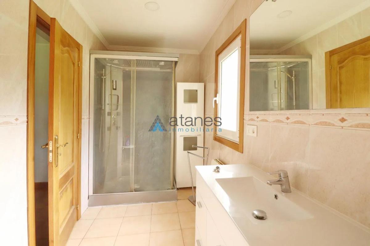 Продажа отдельного шале в  Morás-A Zapateira, Артеихо photo 4