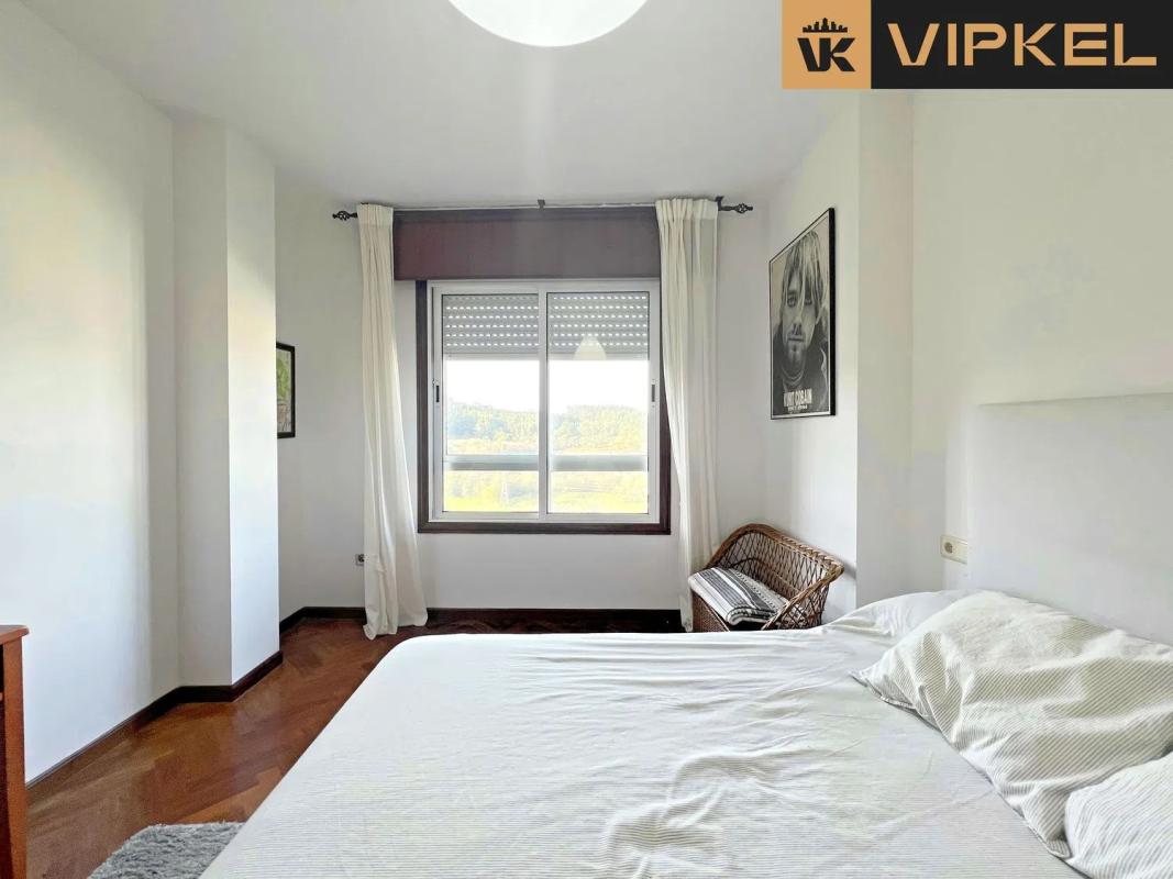 Sale of apartment in Calle IGREXA, Arteijo
photo 5