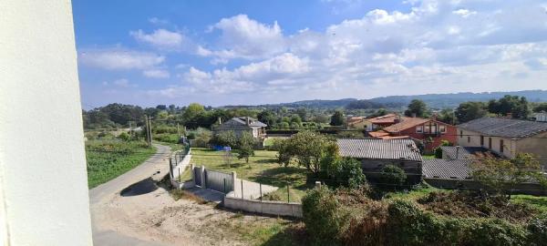 Chalet independiente en venta en  Calle do Campo, Oleiros photo 4