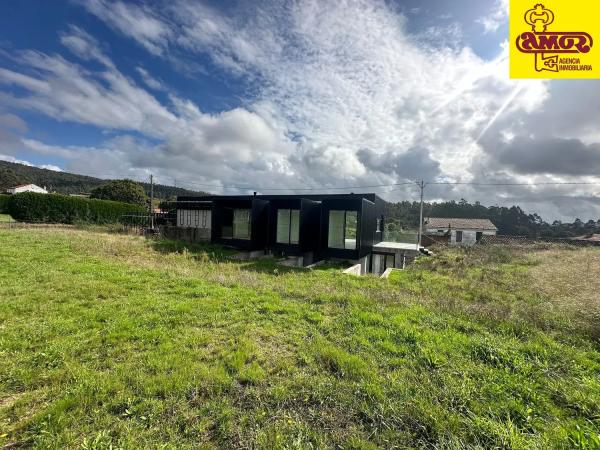 Detached villa for sale in  Folgoso, Santiago de Compostela photo 2
