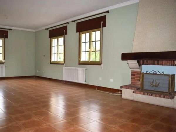 Detached villa for sale in  Campus sur - Santa Marta, Santiago de Compostela photo 1
