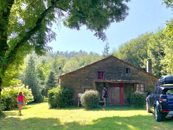 Detached villa for sale in , A Capela photo 2