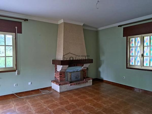 Detached villa for sale in  Calle de Muros, Santiago de Compostela photo 4