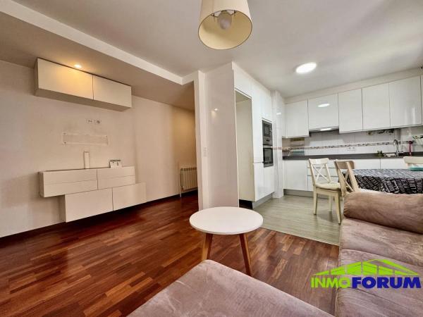 Apartment for sale in  Calle Huerto, A Coruña photo 1