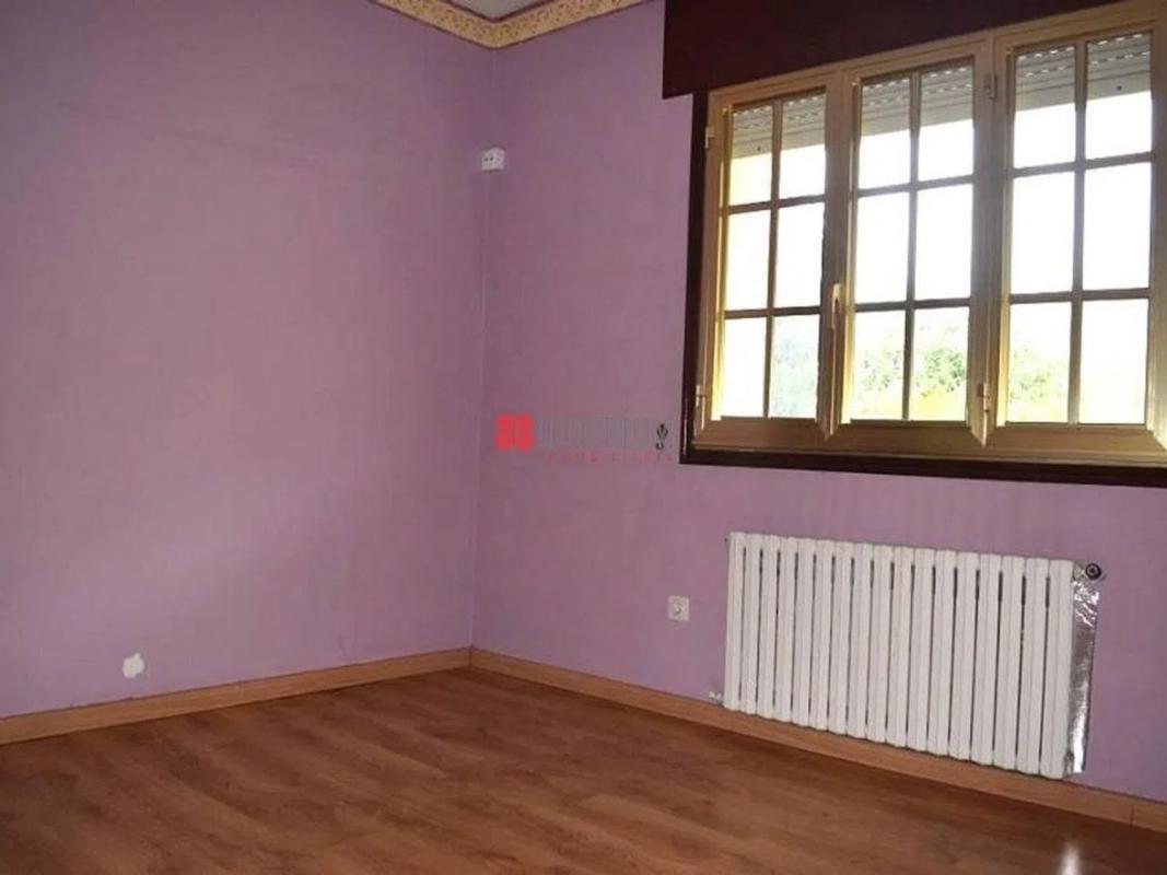 Sale of independent chalet in Calle de Muros, Santiago de Compostela
photo 5