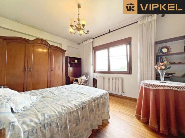 Chalet independiente en venta en , Betanzos photo 2