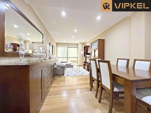 Apartment for sale in  Calle General Espartero, Ribeira photo 1