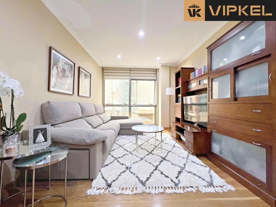 Sale of apartment in Calle General Espartero, Ribeira
 photo 2