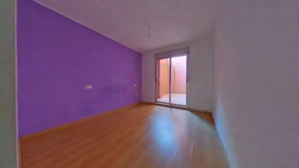 Piso en venta en , Boiro photo 1