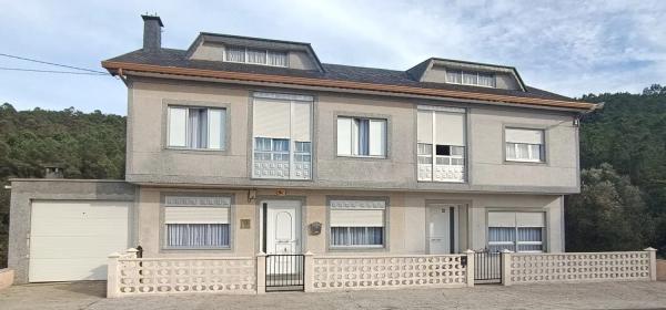 Chalet independiente en venta en , Dumbria photo 1