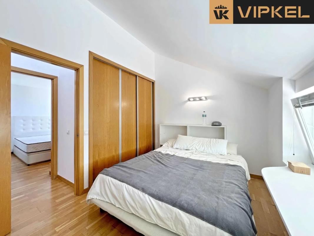 Penthouse sale in Plaza Horta de Abaixo, Ames photo 1