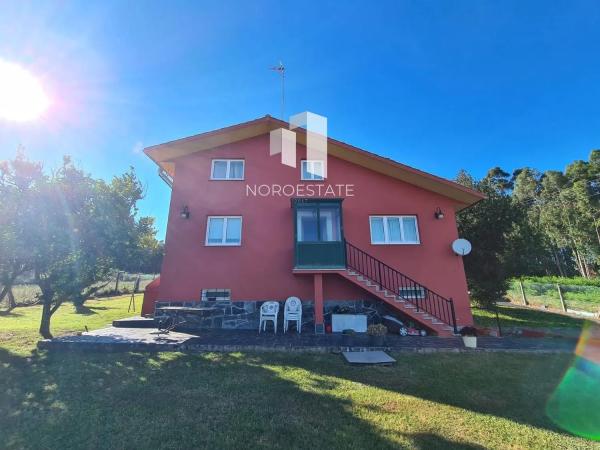 Detached villa for sale in Cima Vila, Narón thumbnail 1