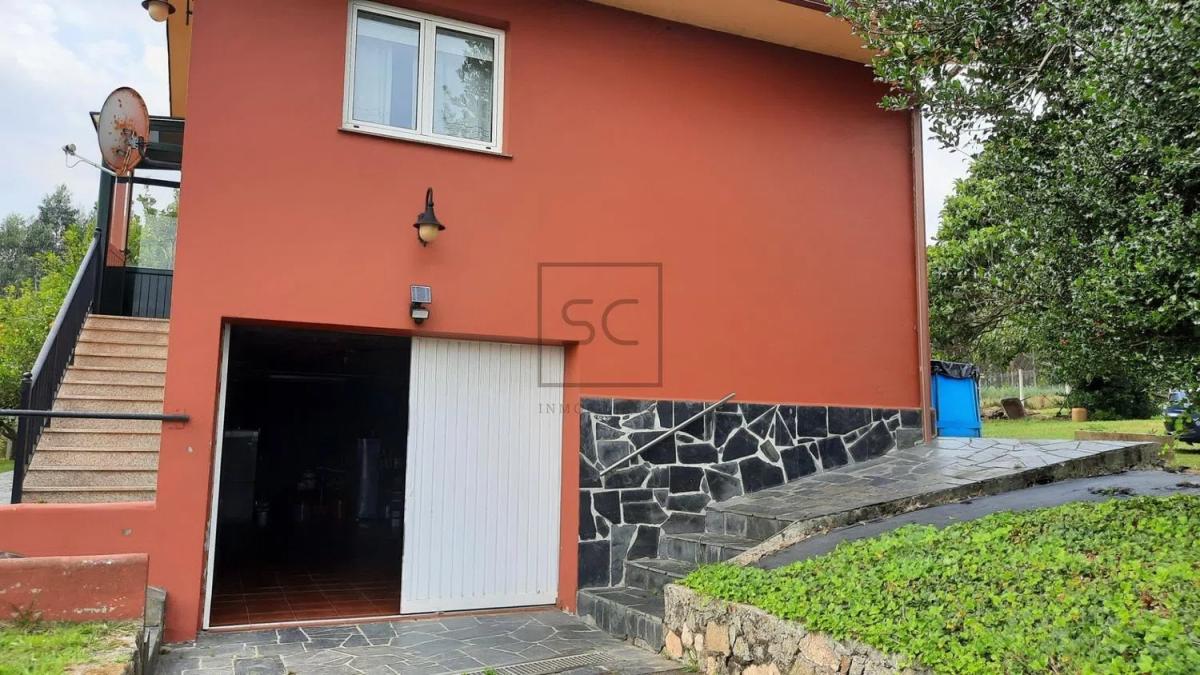 Sale of independent chalet in San Mateo-Castro-O Val, Narón
 photo 2