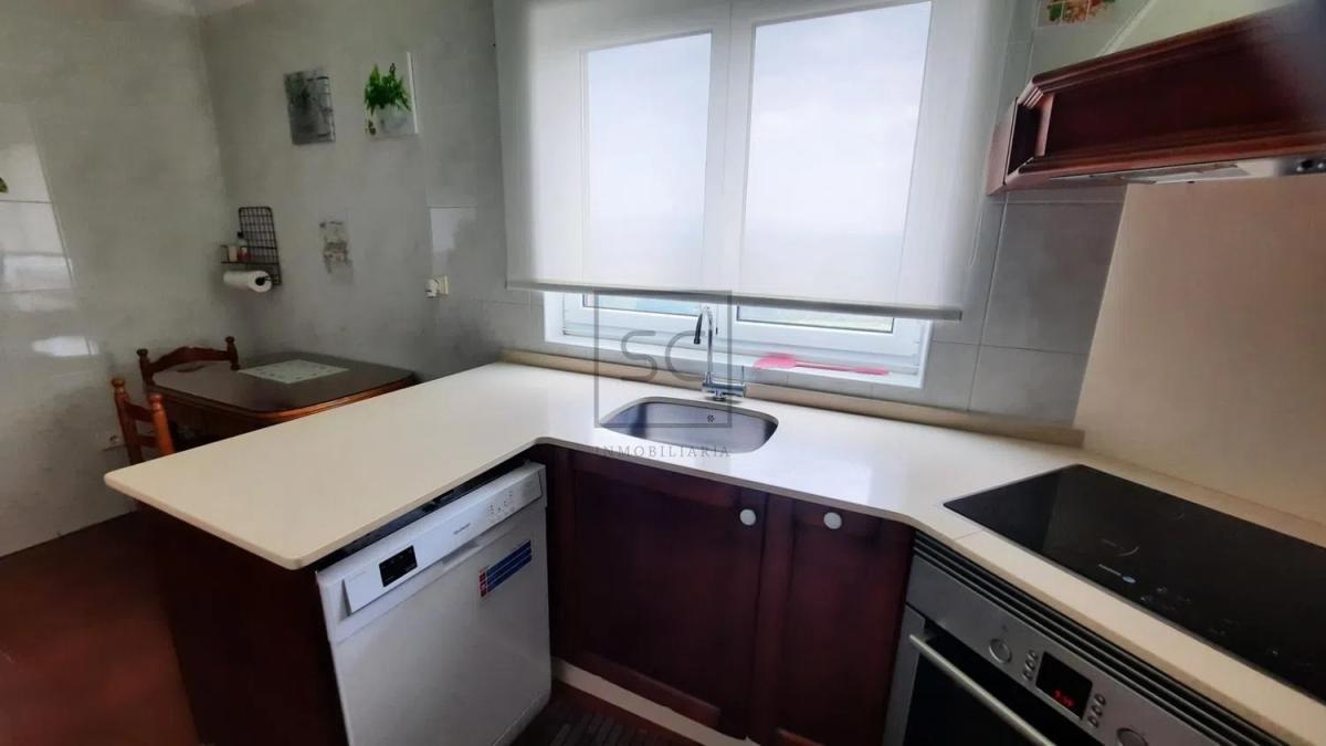 Sale of independent chalet in San Mateo-Castro-O Val, Narón
 photo 3