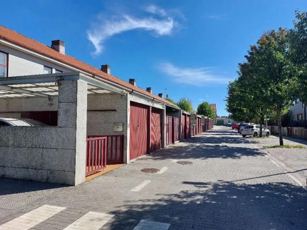 Chalet independiente en venta en Calle de José Rivas Fernández, 10, Santiago de Compostela thumbnail 1