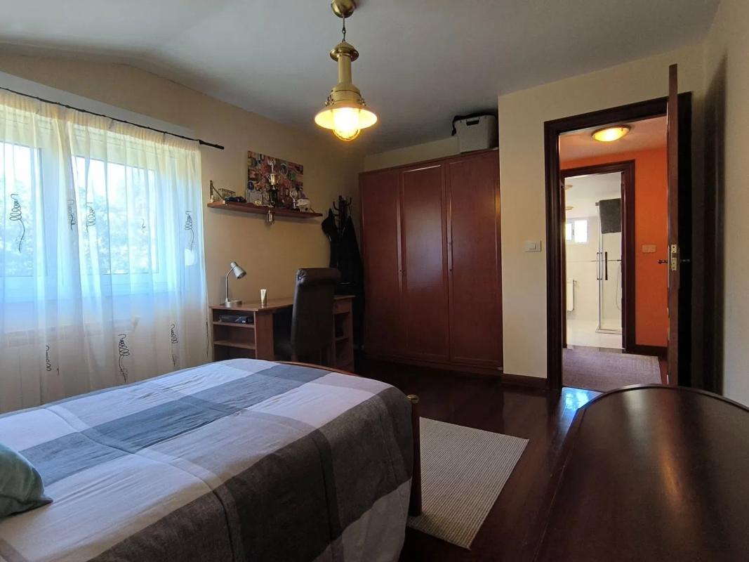 Sale of independent chalet in Camino da Cimadavila, 13, Narón
photo 4