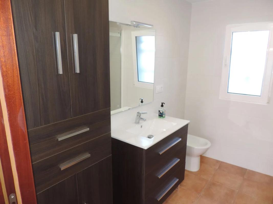 Sale of independent chalet in Lugar Preguin, Arteijo
photo 5