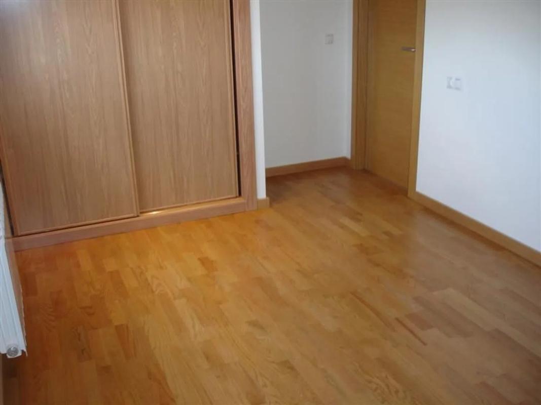 Venta de piso en Calle de manuel vázquez cacharrón s/n, Santiago de Compostela
 photo 3