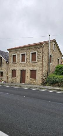 Chalet independiente en venta en , Ortigueira photo 1