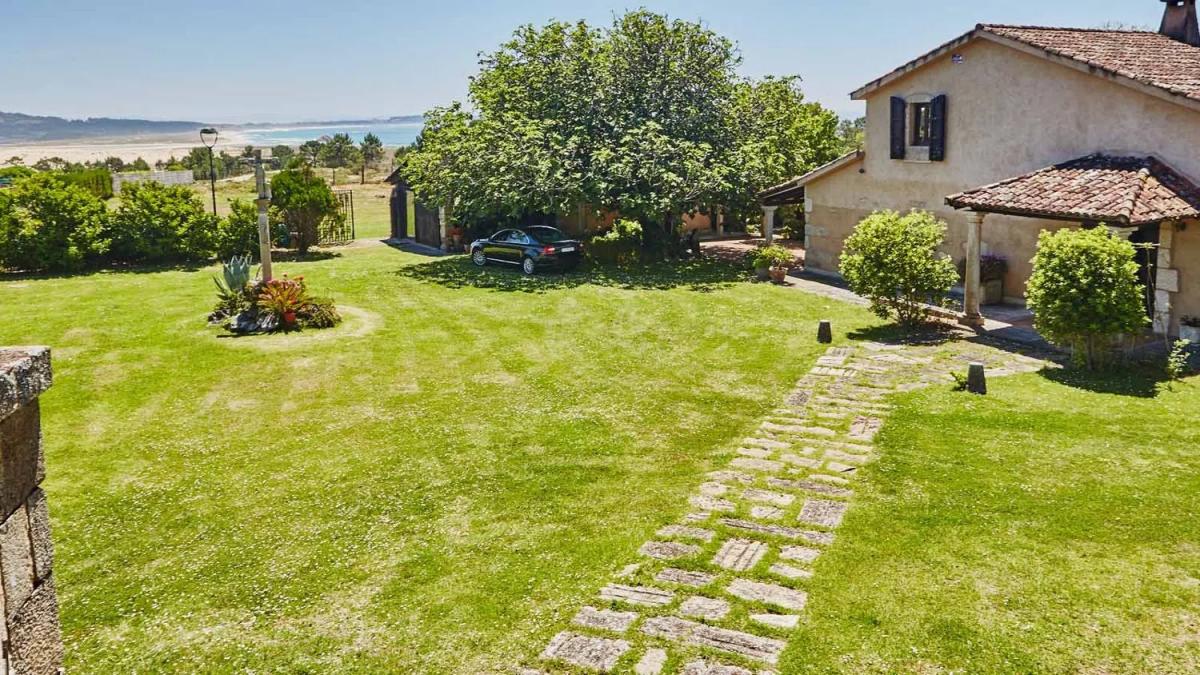 Venta de chalet independiente en Calle Eirexa s/n, Ribeira
 photo 2