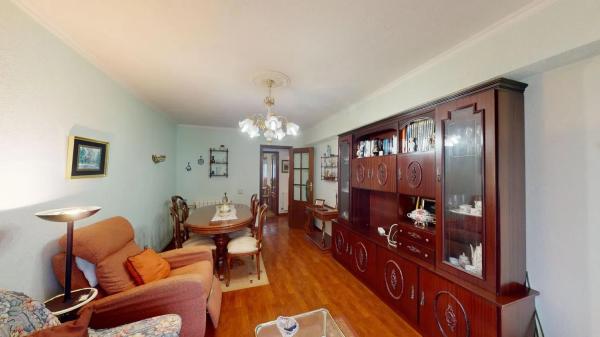 Apartment for sale in  Calle Azahar, A Coruña photo 2