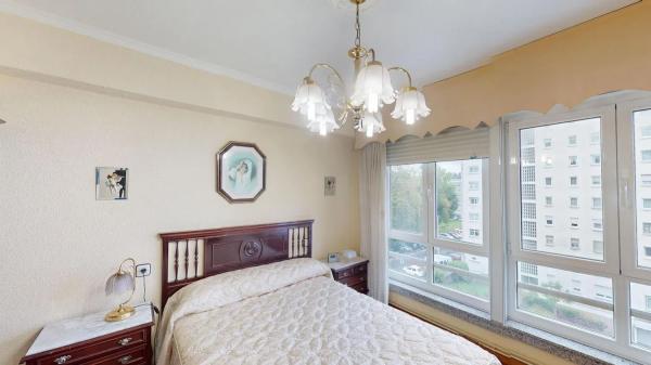 Apartment for sale in  Calle Azahar, A Coruña photo 3
