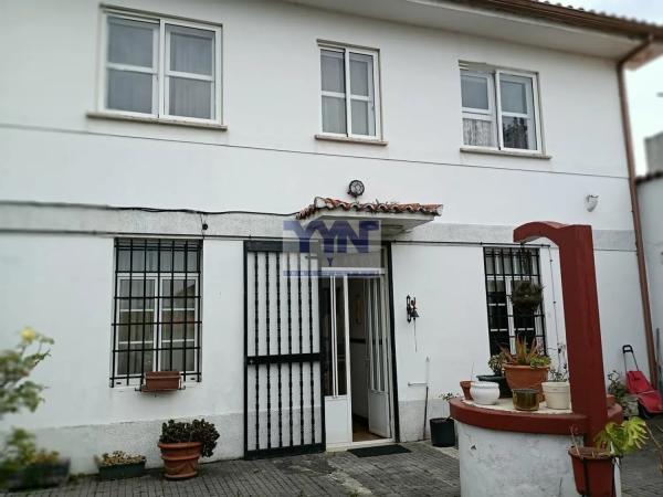 Detached villa for sale in Catabois - Santa María, Ferrol thumbnail 1