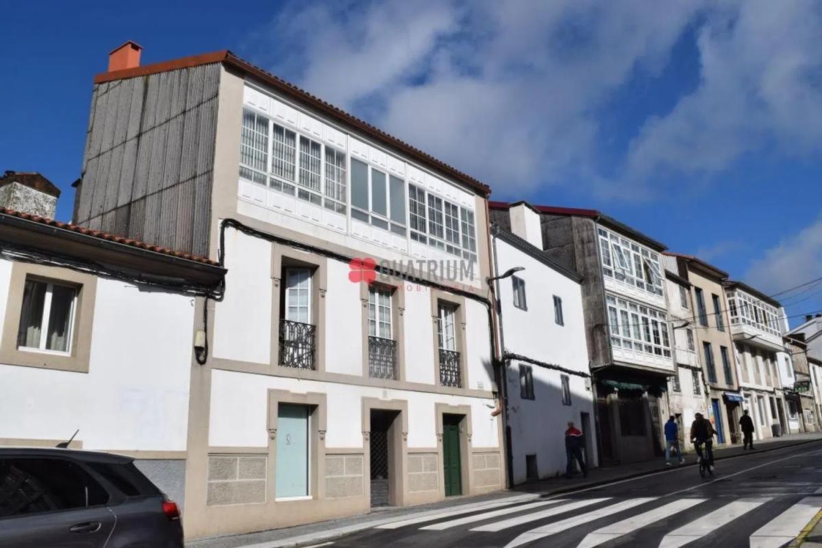 Venta de chalet independiente en Calle dos Basquiños, Santiago de Compostela
photo 2