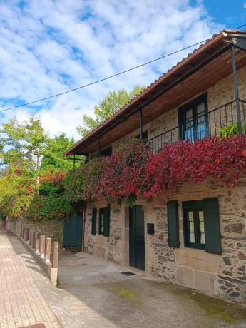 Chalet independiente en venta en , Oza-Cesuras thumbnail 1