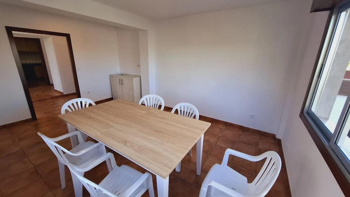 Sale of independent chalet in LAÑAS, Arteijo
photo 3