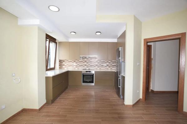 Piso en venta en , Cee photo 1