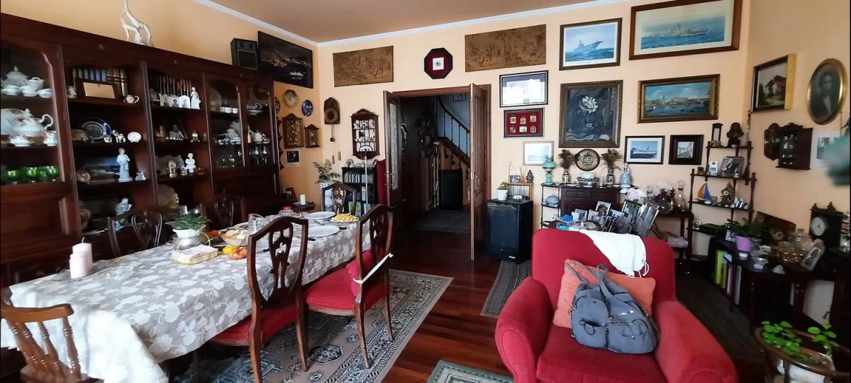Sprzedaż duplexu w Calle Magdalena, 164, Ferrol photo 2