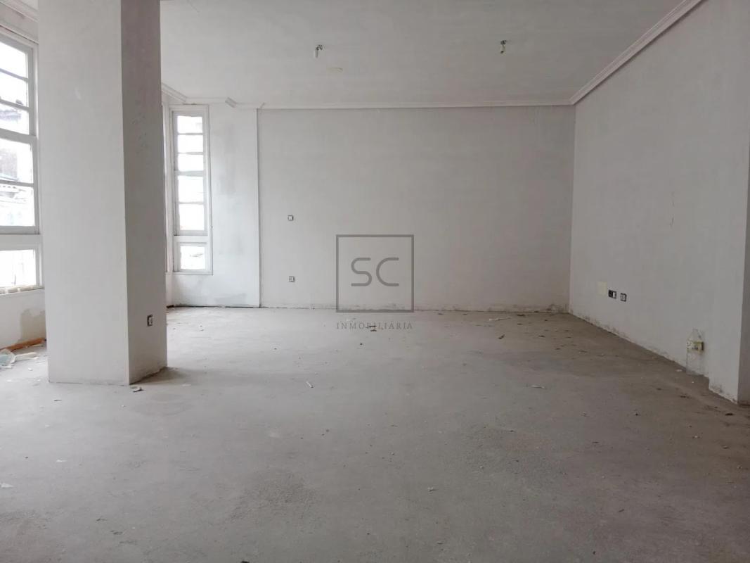 Sale of apartment in Centro, Ferrol
photo 2