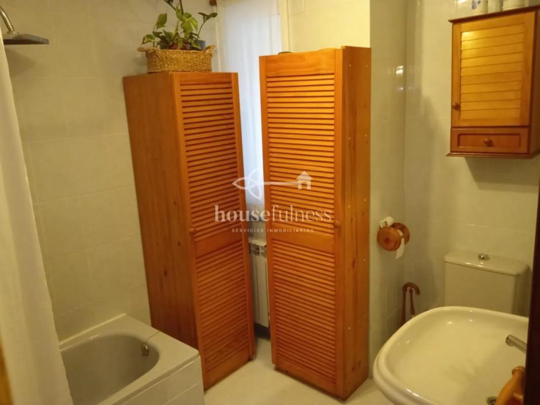 Venta de piso en Porta Nova, Ferrol
 photo 3
