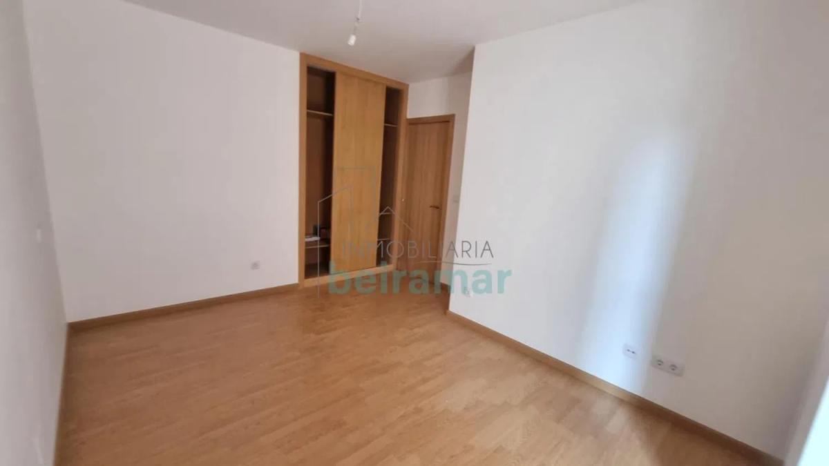 Sale of apartment in Calle Alcalde Fernández Bermúdez, Ribeira
photo 4