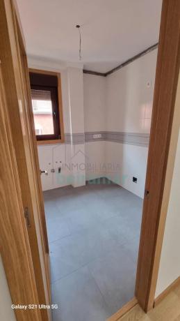 Apartment for sale in  Calle Alcalde Fernández Bermúdez, Ribeira photo 2