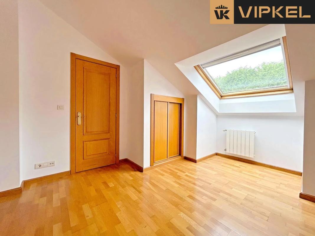 Продажа отдельного шале в  Zapateira, Кульередо photo 5