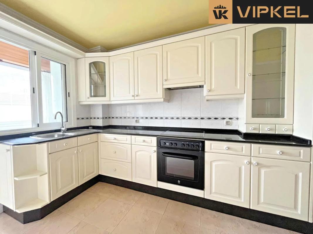 Venta de piso en Calle Río Belelle, Narón
photo 1