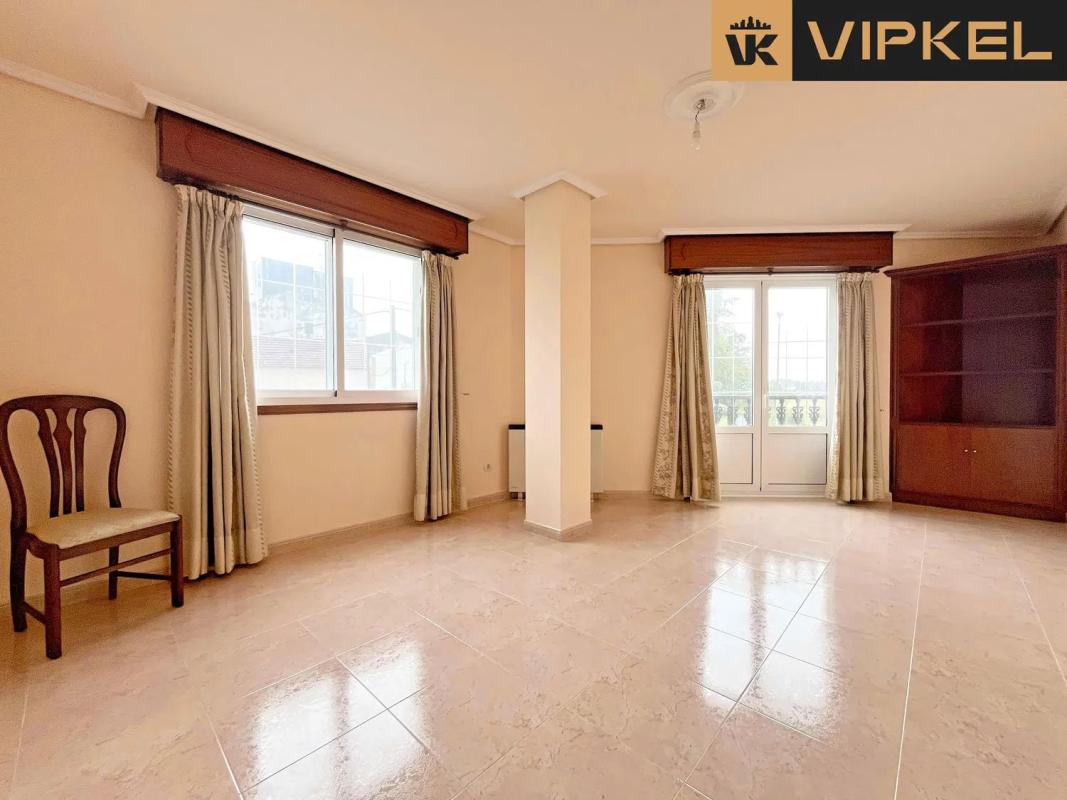 Venta de piso en Calle Río Belelle, Narón
photo 2