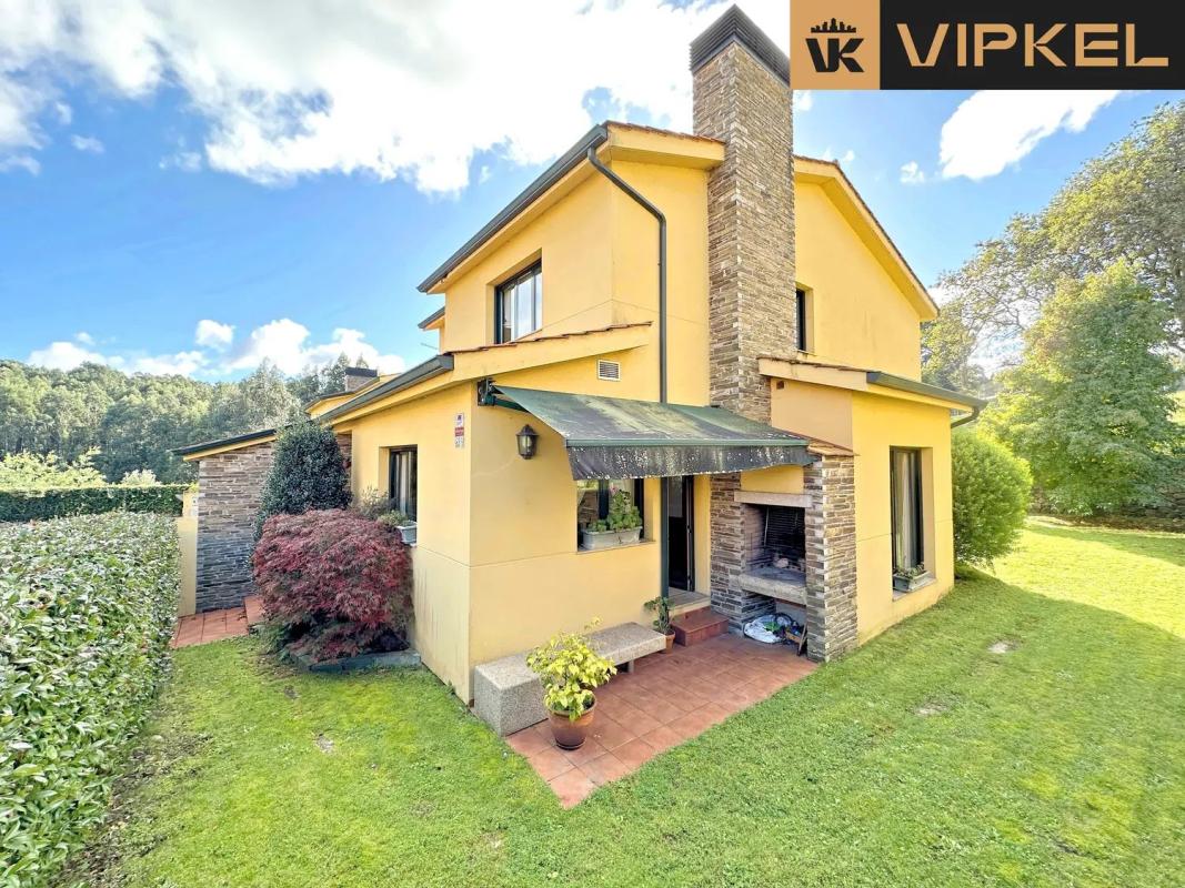 Venta de chalet independiente en Calle Río Mandeo, Culleredo
 photo 2