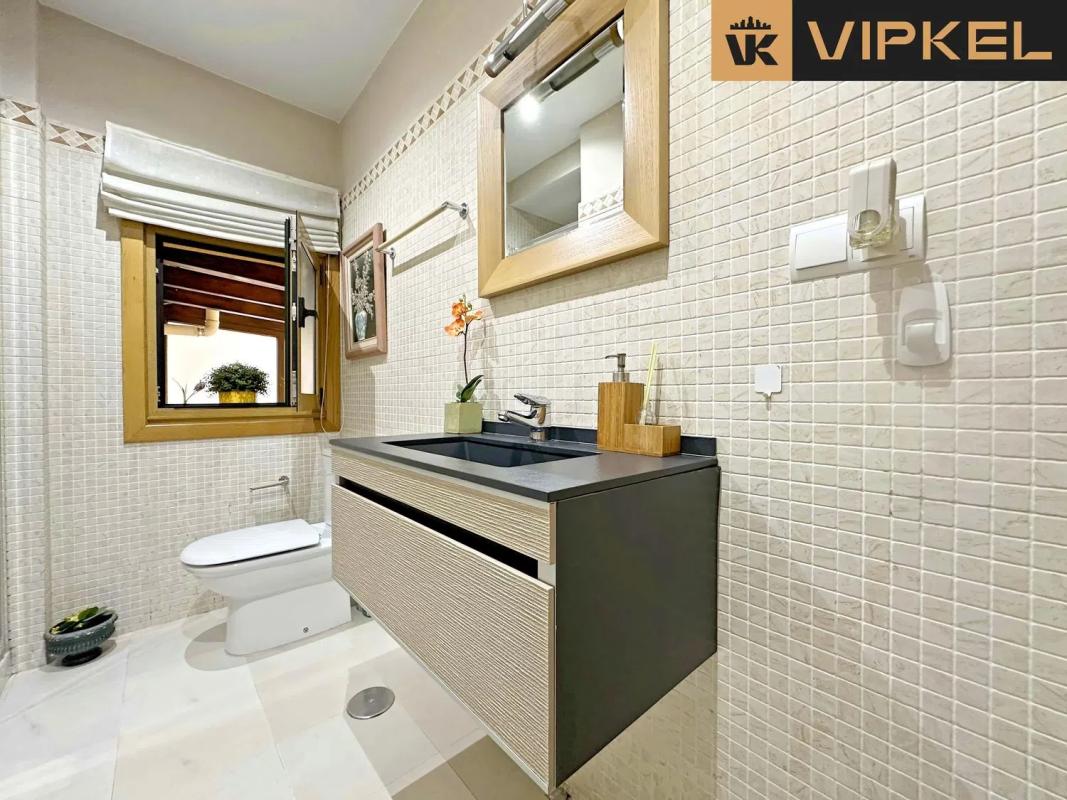 Venta de chalet independiente en Calle Río Mandeo, Culleredo
 photo 4