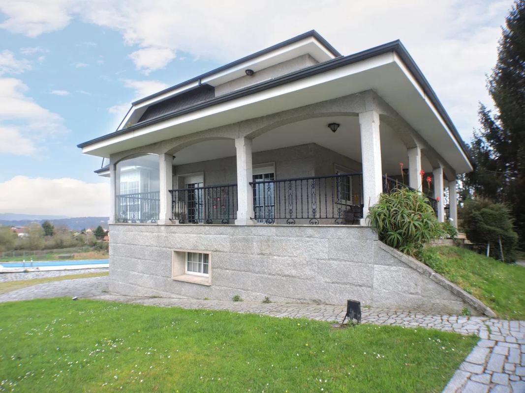 Casa independiente en San Isidro, Bergondo
 photo 2