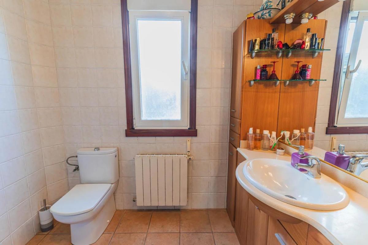Sale of independent chalet in Arteixo, Arteijo
photo 5